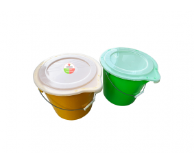 18L Plastic Pouring Spout Bucket with lid